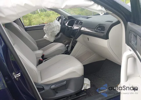 2022 Volkswagen Tiguan Se z USA, uszkodzony, nr VIN 3VV2B7AX2NM174360